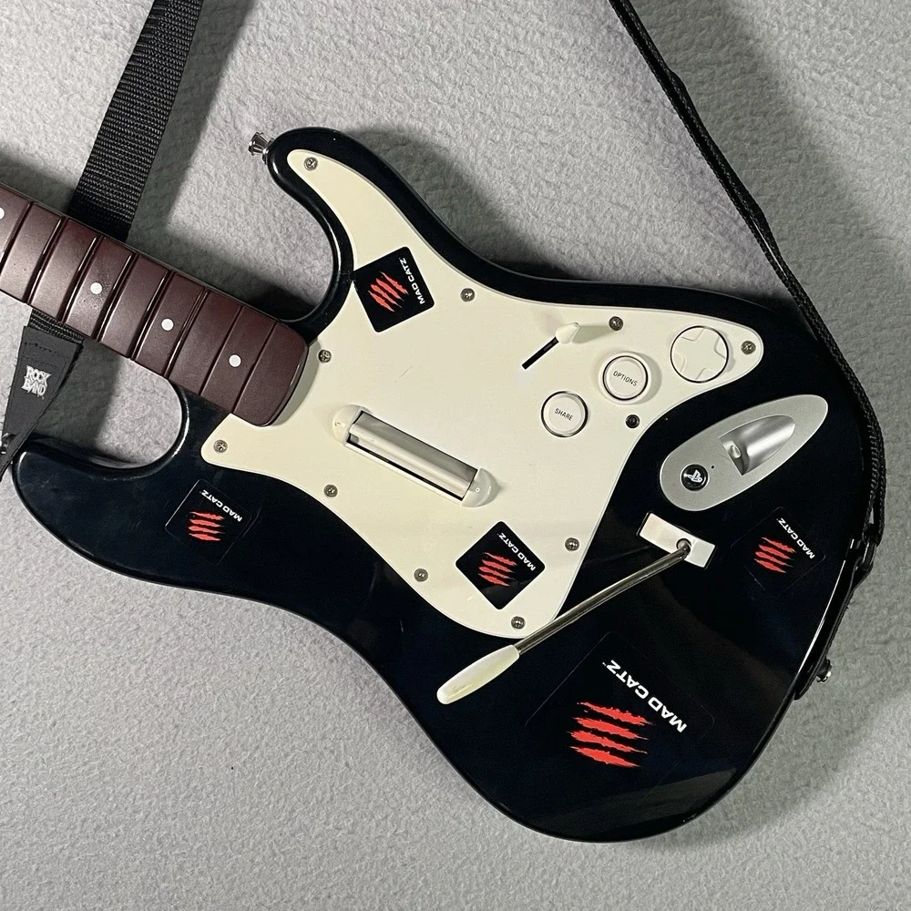 Rock Band 4 PS4 Wireless Fender Stratocaster Guitar Controller 91261 Works